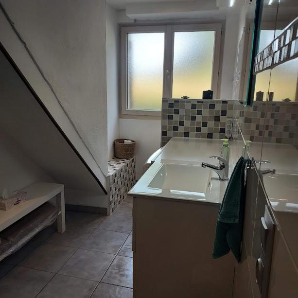 Apartmán Au Petit Bois Magique Payrac Exteriér fotografie